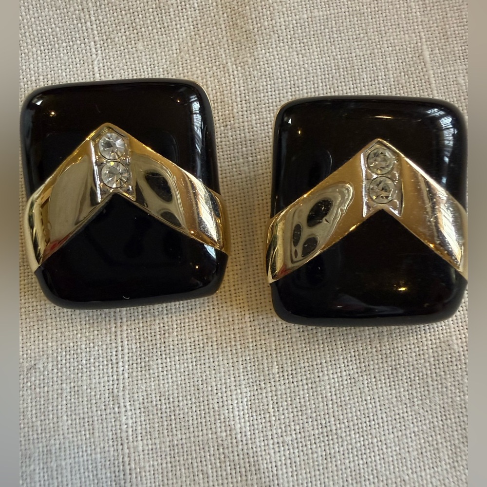 Vintage Art Deco Earrings Black Onyx and Gold Tone chevron overlay Rhinestones